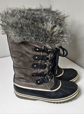SOREL Joan of Arctic Waterproof Snow Boots Gray Faux Fur Rubber Women's 10